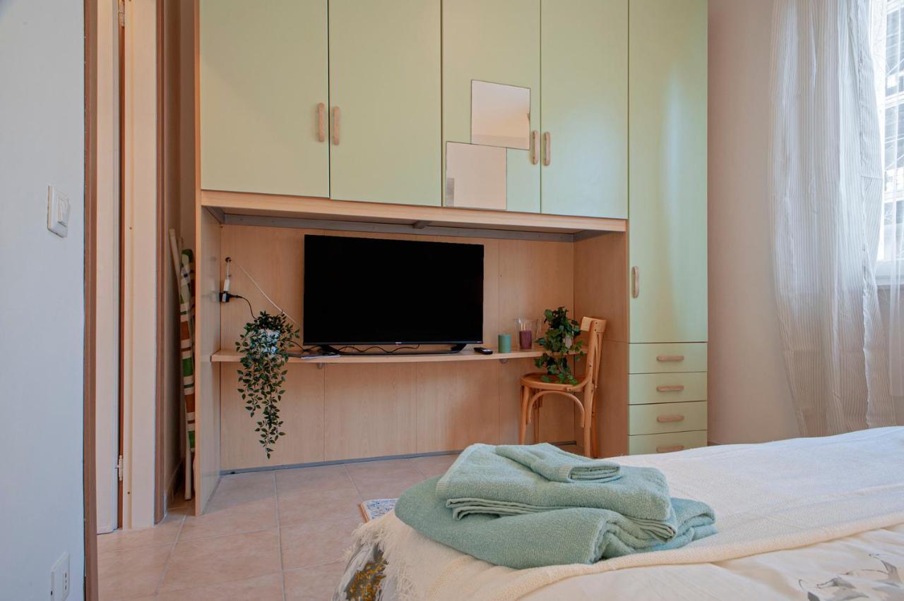 L'Angolo Di Grace Appartement Livorno Buitenkant foto