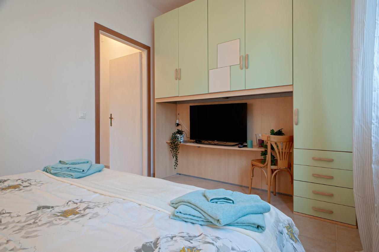 L'Angolo Di Grace Appartement Livorno Buitenkant foto