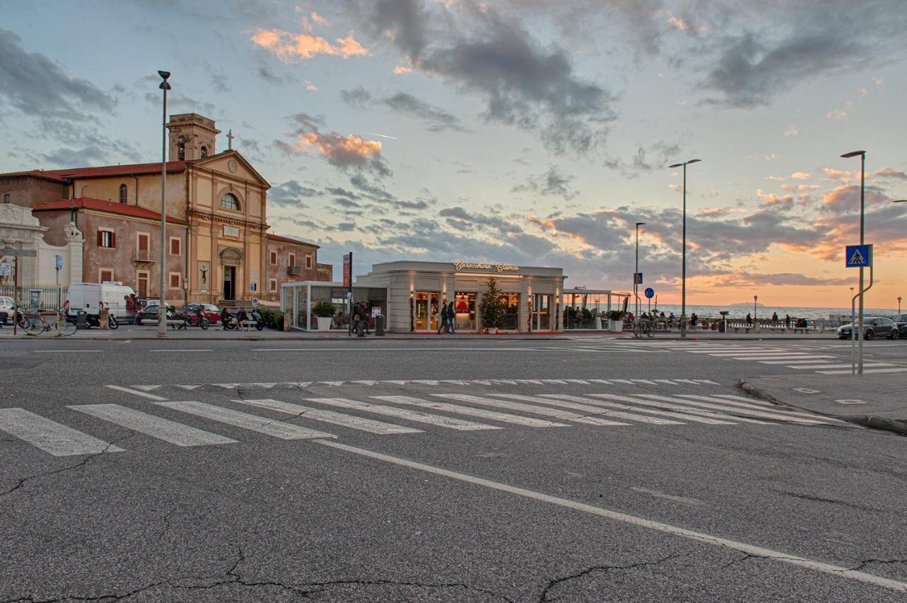 L'Angolo Di Grace Appartement Livorno Buitenkant foto
